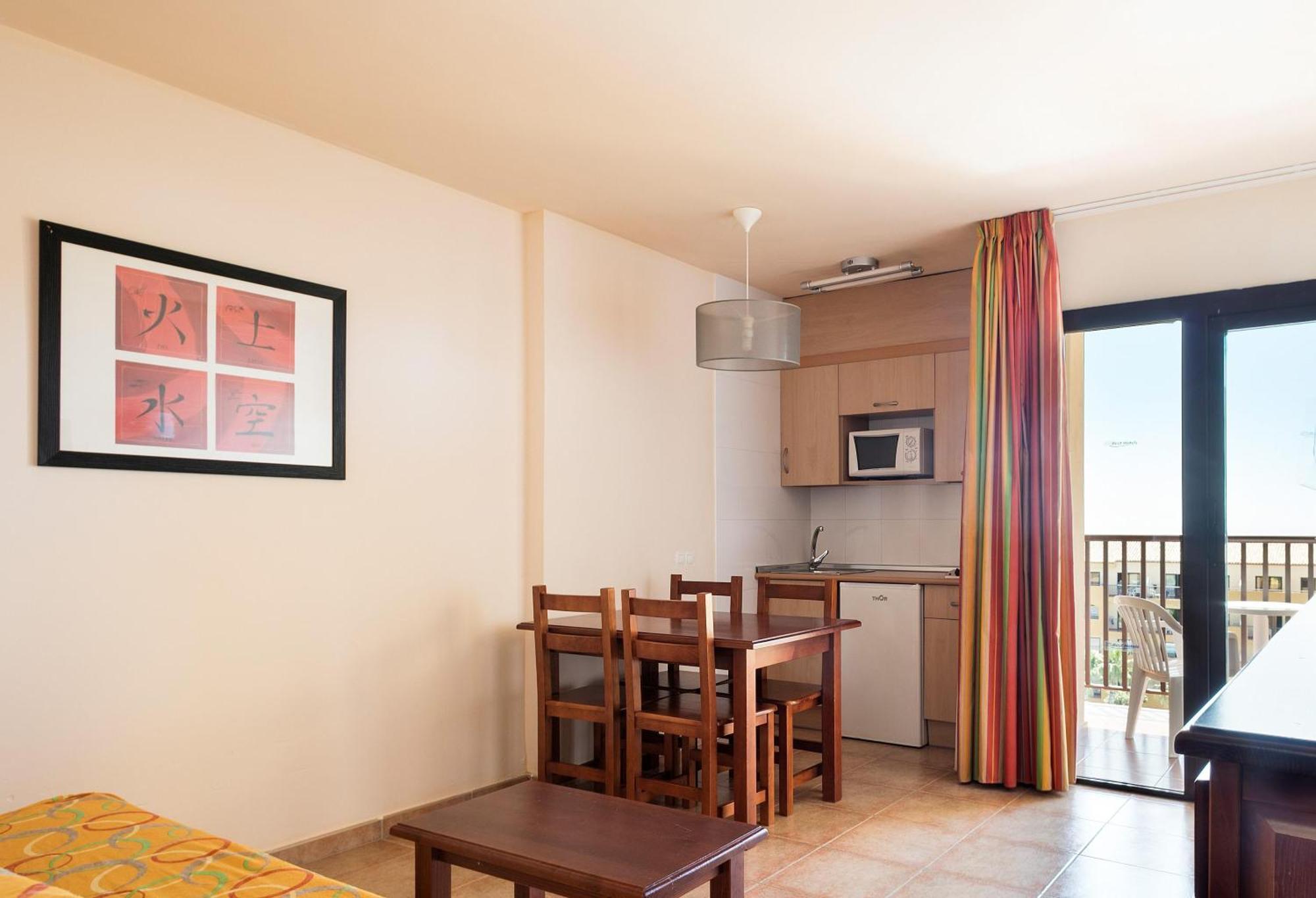 لا هيرادورا Apartamentos Best Alcazar المظهر الخارجي الصورة
