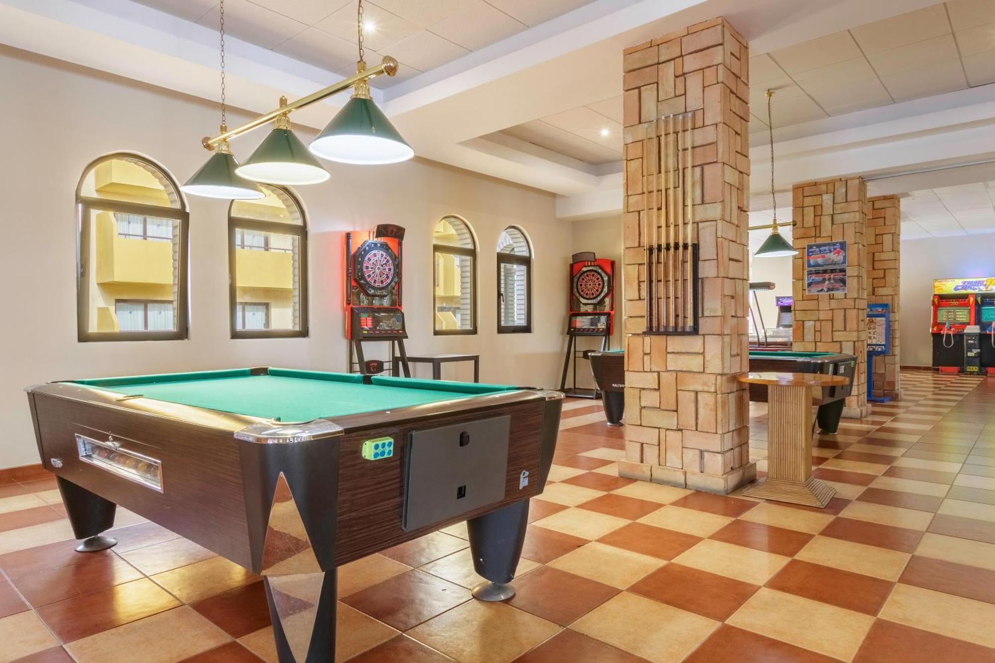 لا هيرادورا Apartamentos Best Alcazar المظهر الخارجي الصورة